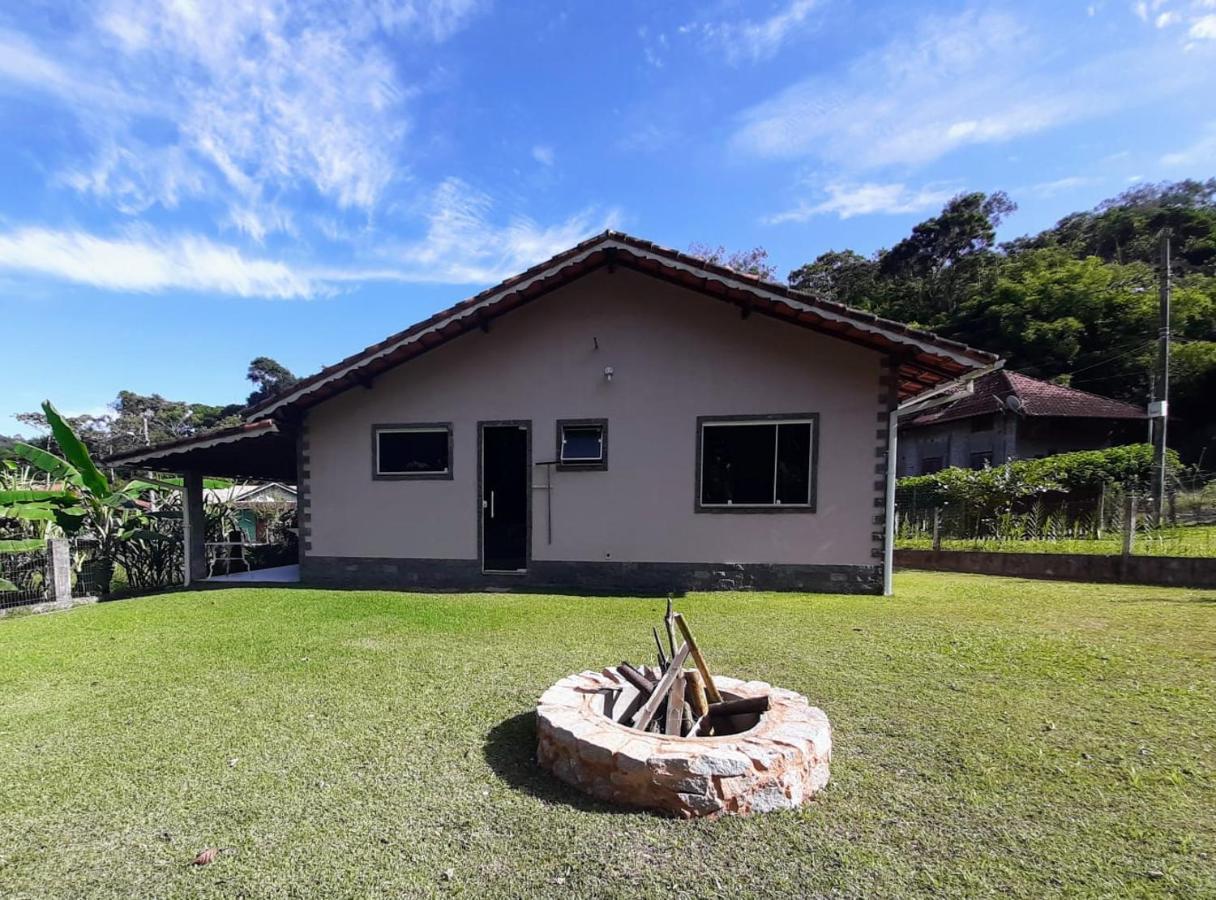 Casa Rosa Lumiar, Cachoeira Particular E Fazendinha Ngoại thất bức ảnh